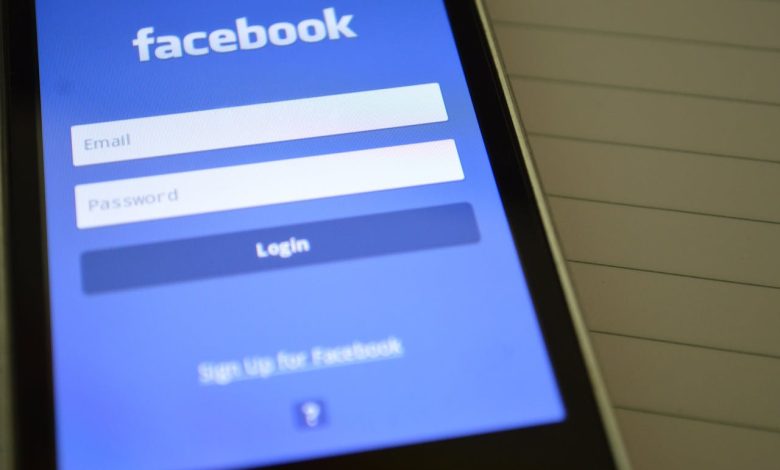 Ciri Akun Facebook di Hack